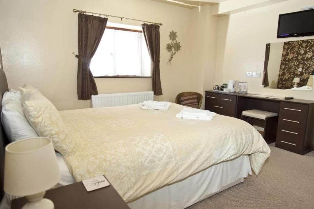 Hopley House Bed & Breakfast Middlewich Ngoại thất bức ảnh