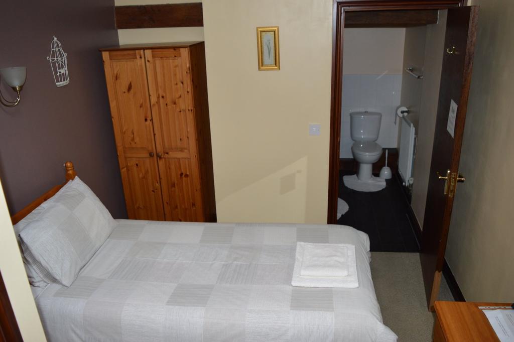 Hopley House Bed & Breakfast Middlewich Phòng bức ảnh